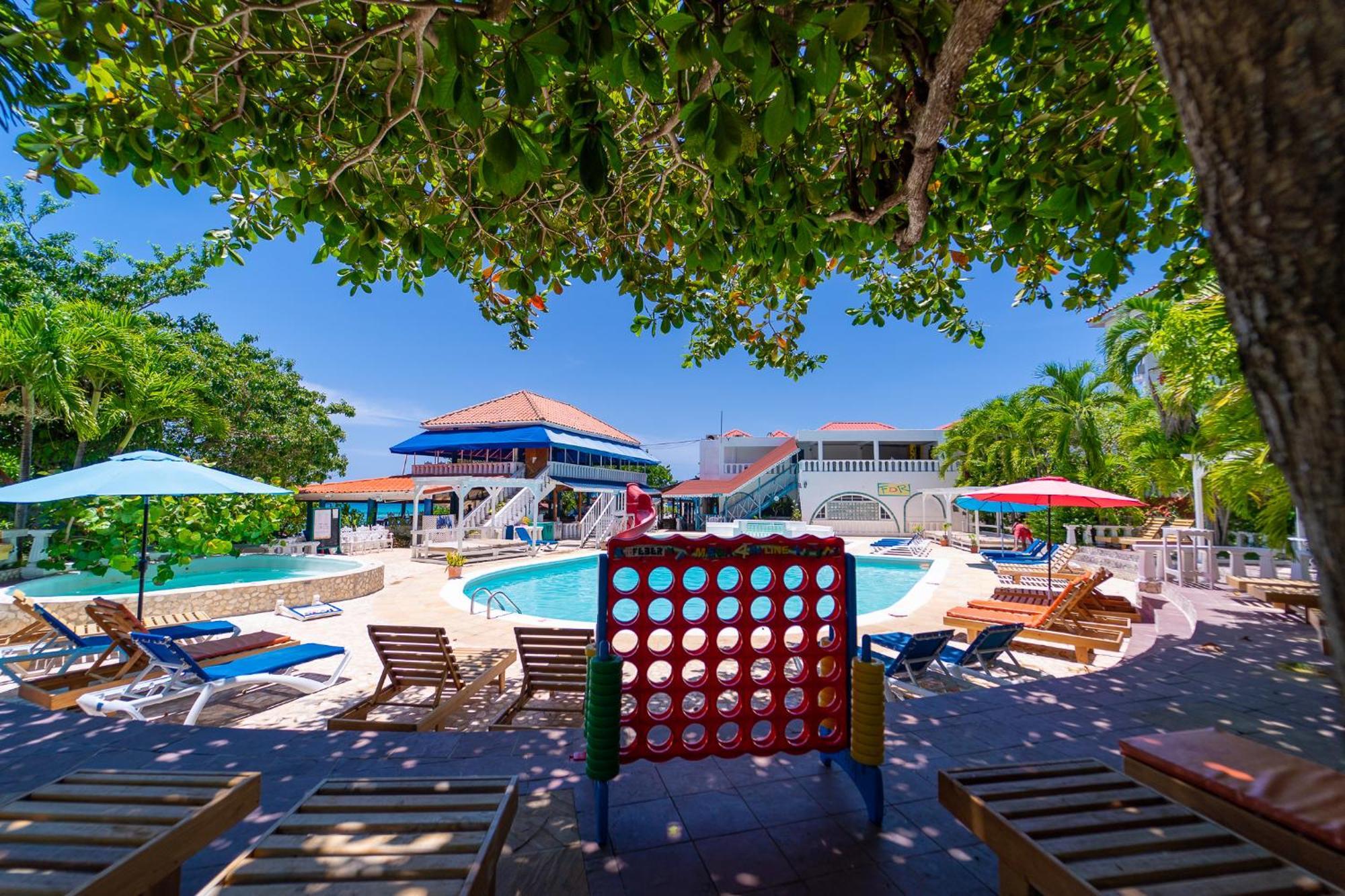 Franklyn D Resort & Spa All Inclusive Runaway Bay Esterno foto